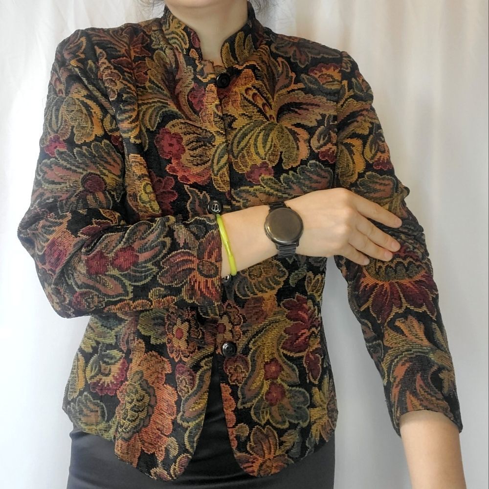 Mandarin collar tapestry floral jacket - Picture 5 of 10